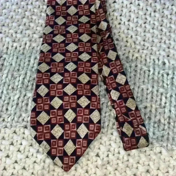 Oscar de la Renta 100% silk tie - Picture 2 of 6